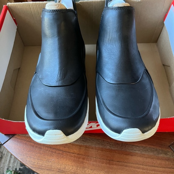 Women’s Nike Air Max Thea Mid Black Sail Sneakers - Picture 8 of 15